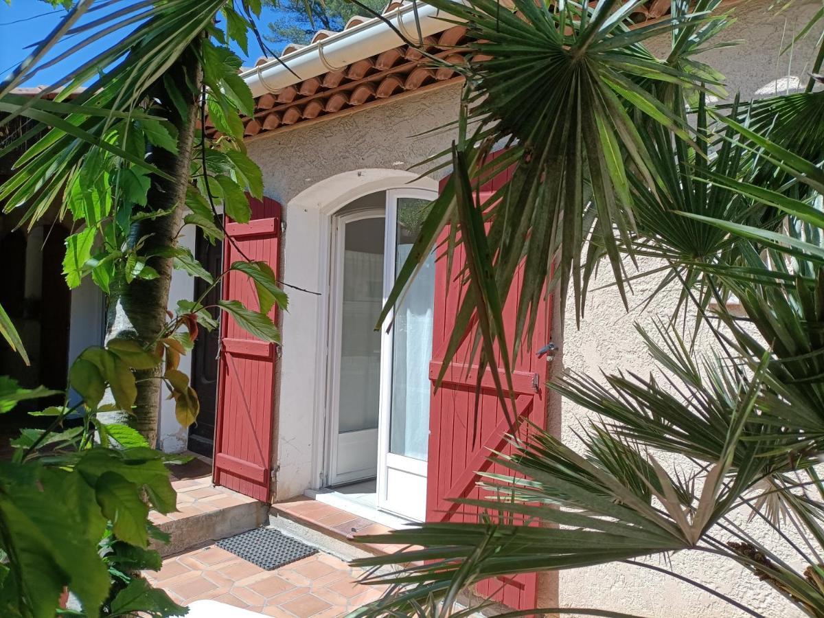 Gites Du Raby Signes Exterior foto